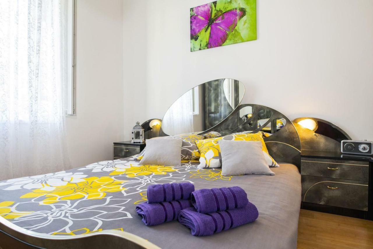 Apartment Stefania On The Beach Koromacno Ngoại thất bức ảnh